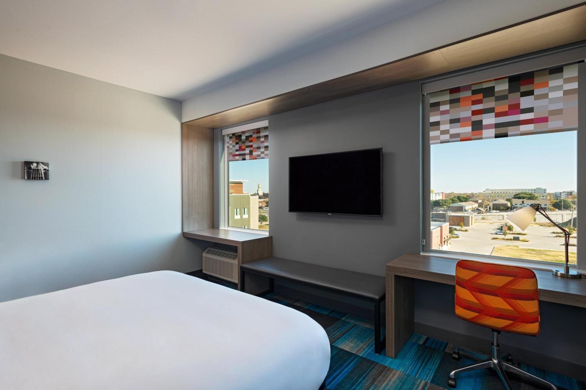 Hotel Aloft Waco Downtown Esterno foto