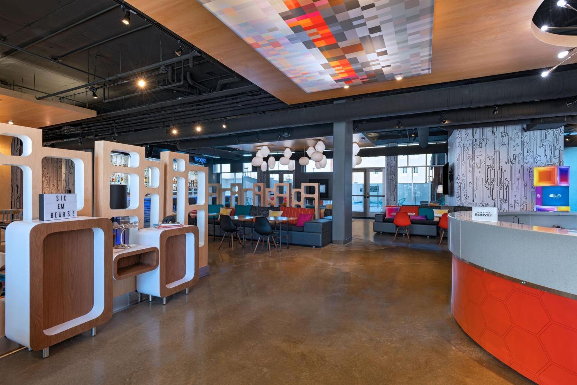 Hotel Aloft Waco Downtown Esterno foto